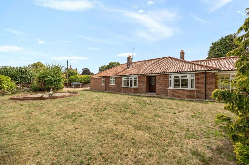 Property photo 3 of 19