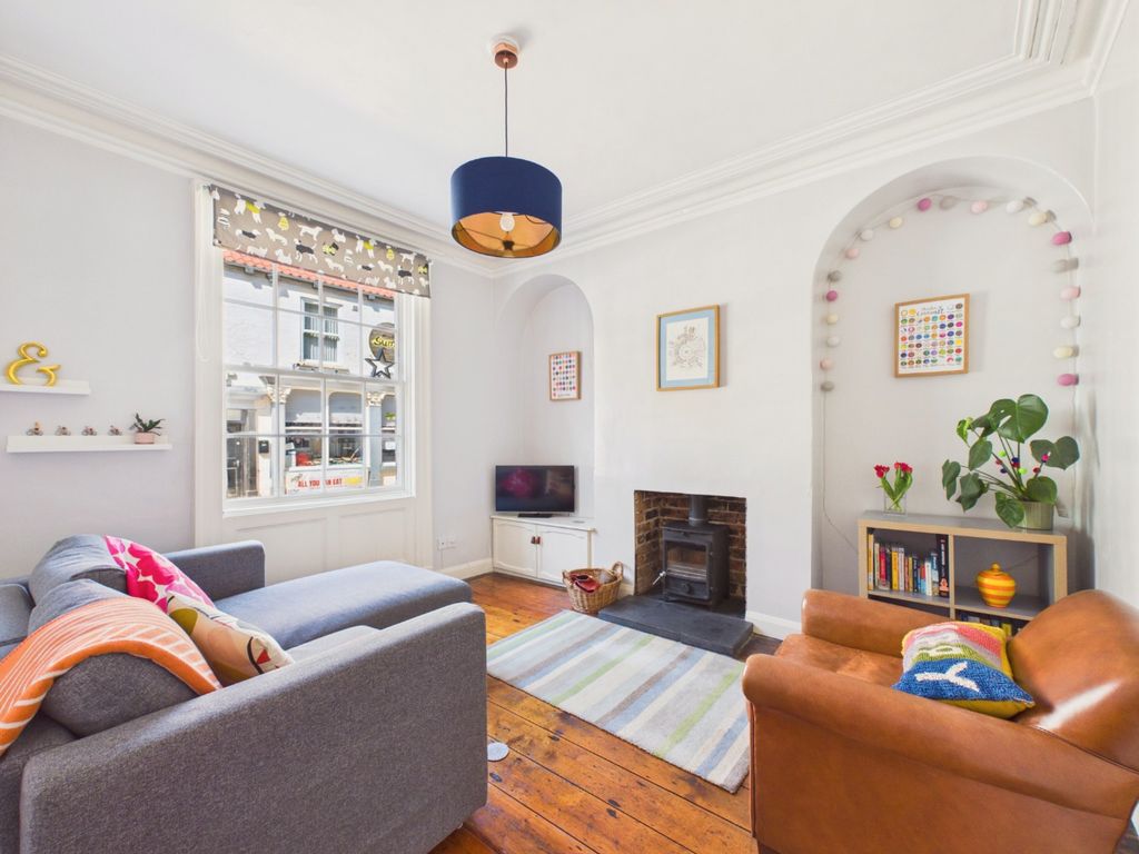 Property photo 2 of 14 5014175