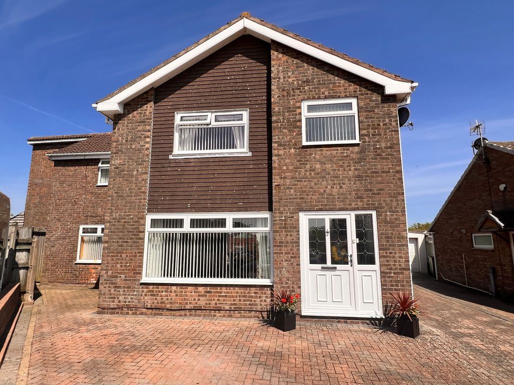 Property photo 1 of 39