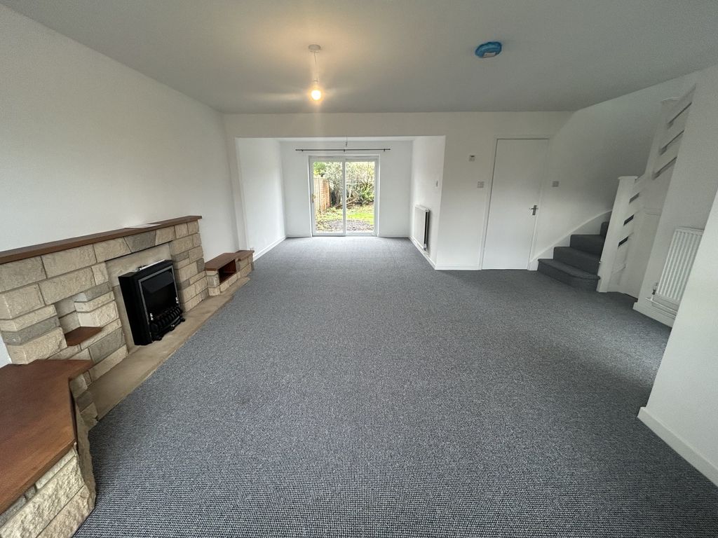 Property photo 3 of 20 Hanham The Meadows 32 Living Dining Room