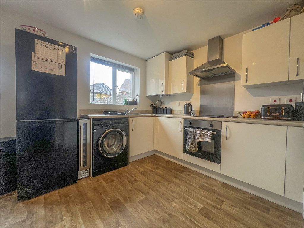 Property photo 3 of 16 Picture No. 16