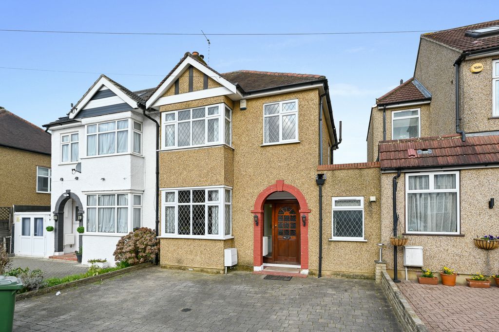 Property photo 1 of 13 5
