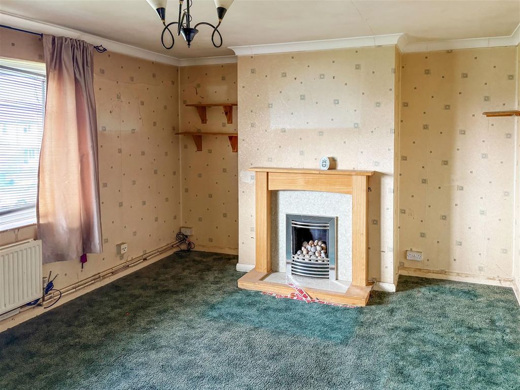 Property photo 2 of 10 Image00018.Jpg