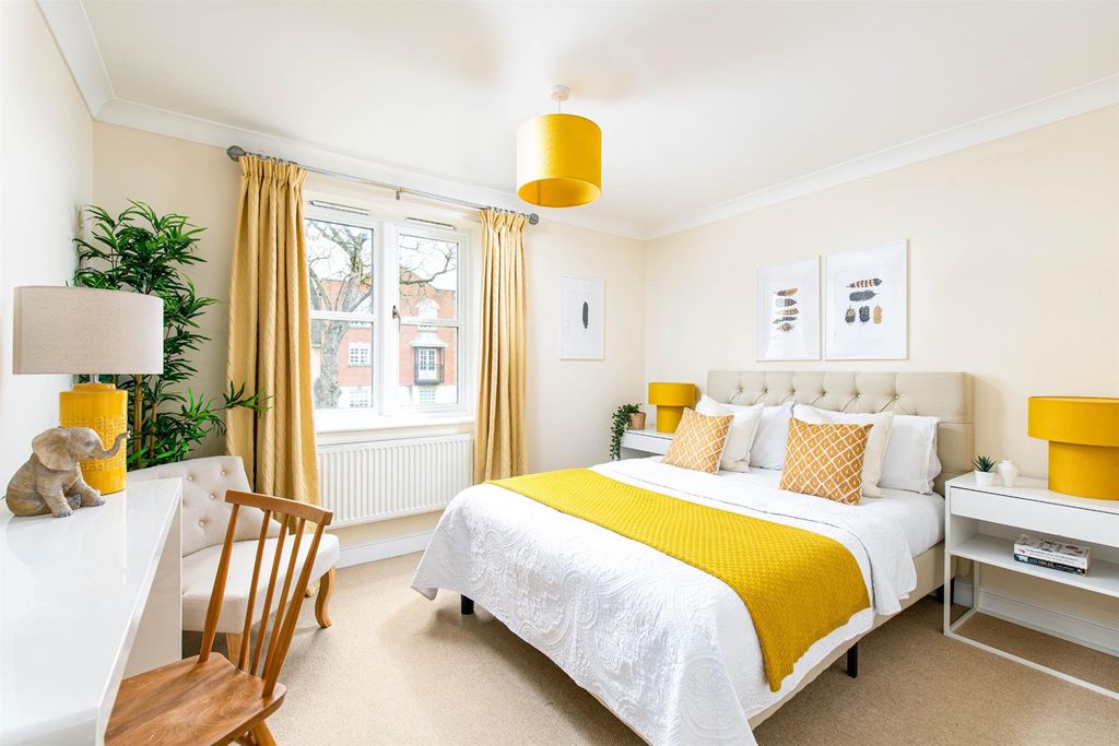 Property photo 3 of 16 Bedroom 1