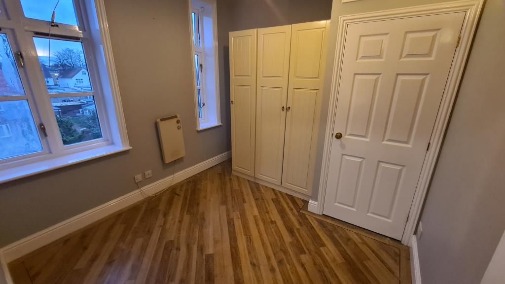 Property photo 3 of 5 Bedroom