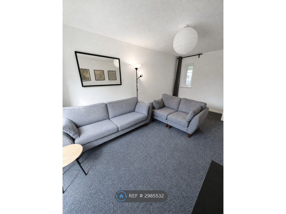 Property photo 2 of 15 Living Room
