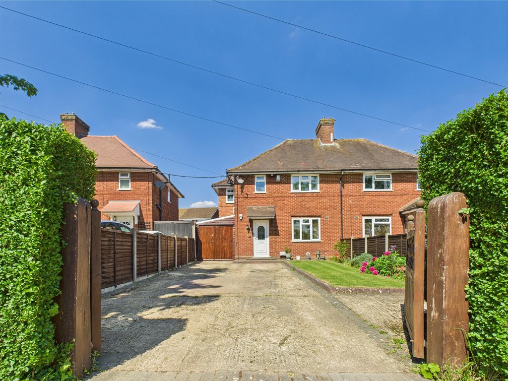 Property photo 1 of 13 Cam02136G0-Pr0396-Still002