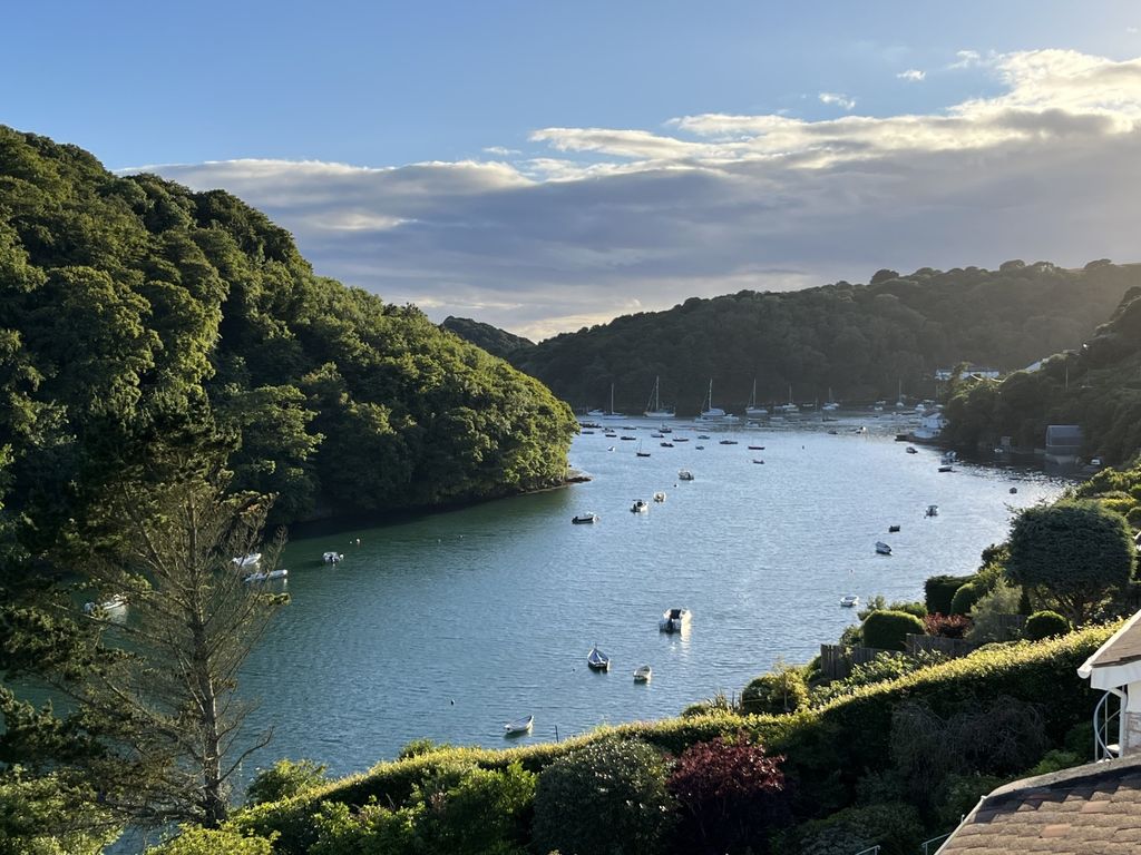 Property photo 2 of 21 Amg Flat 1 Hc Harbour 2