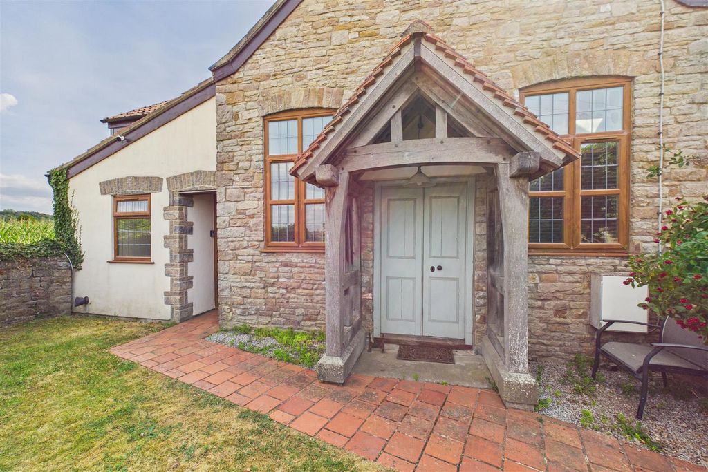 Property photo 2 of 36 Crossways Chapel, Crossways Lane Thornbury, Bristo