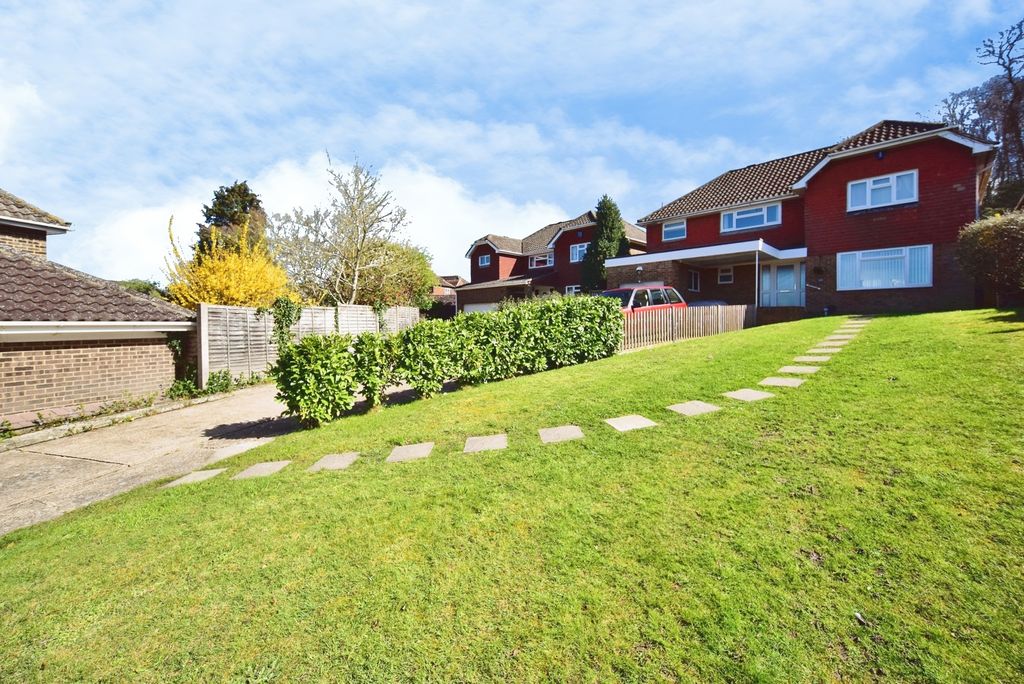 Property photo 1 of 19 Pbox-Img.Jpg