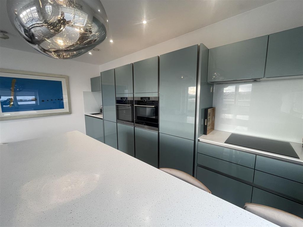 Property photo 2 of 21 Img_8350.Jpg