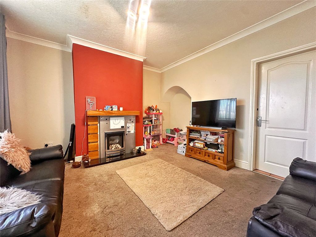 Property photo 3 of 18 Picture No. 19