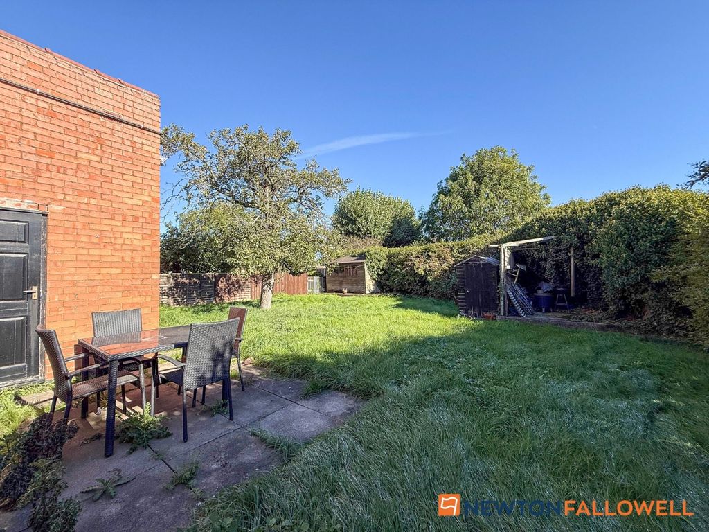 Property photo 3 of 25 Rear Garden