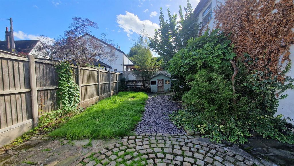 Property photo 2 of 11 Rear Garden