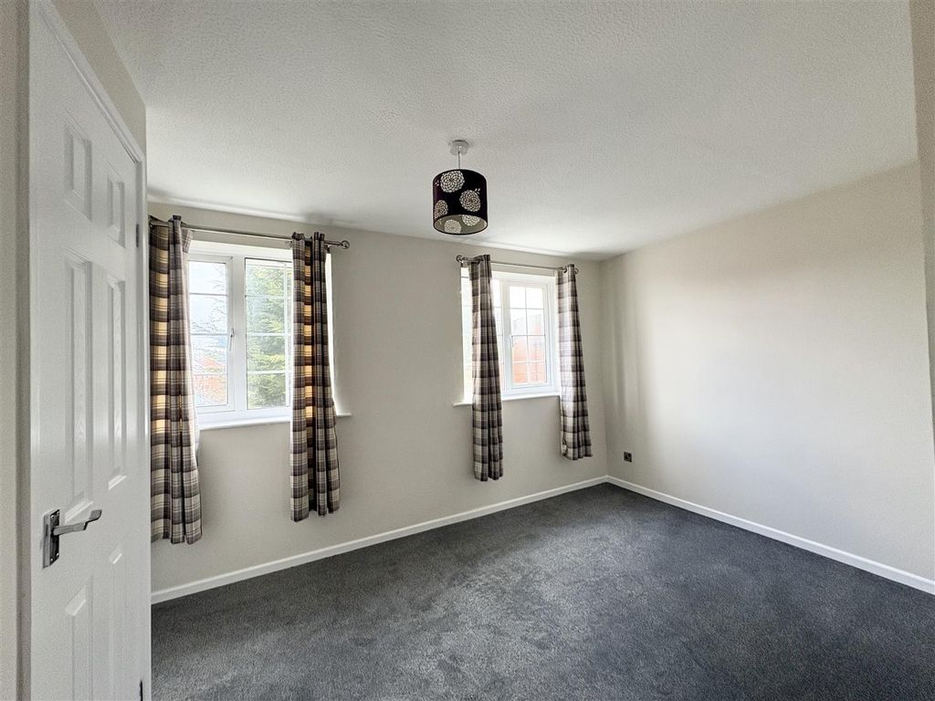 Property photo 3 of 10 Image00002.Jpeg