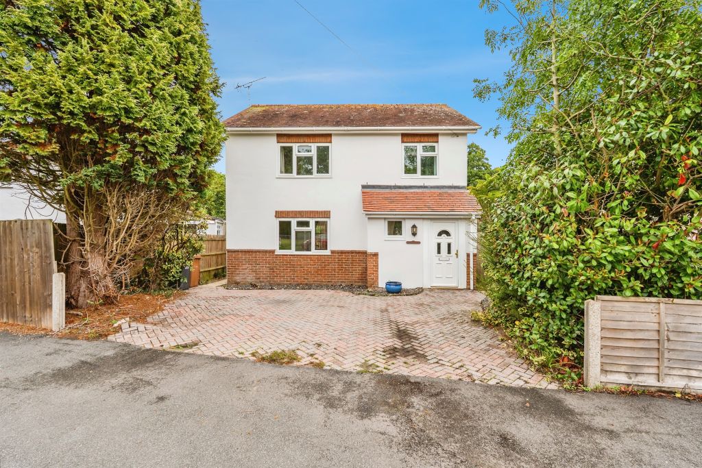 Property photo 1 of 16