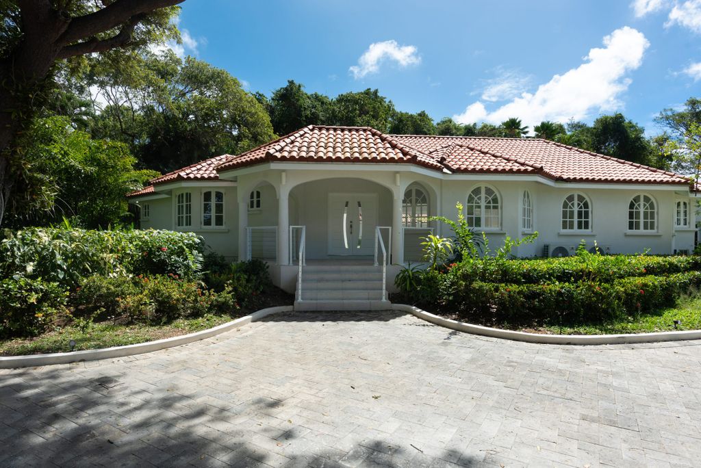 Property photo 3 of 10