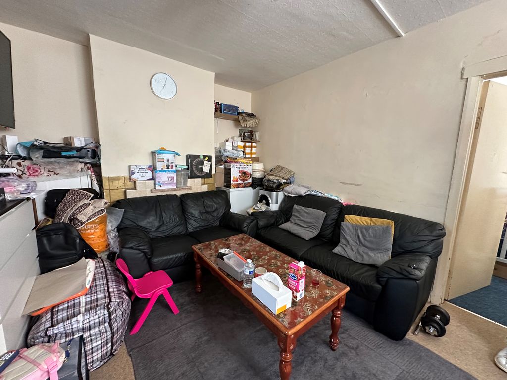 Property photo 2 of 11 11.Jpg