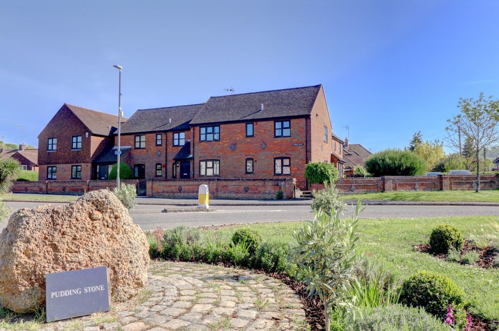 Property photo 1 of 14 Picture No. 02