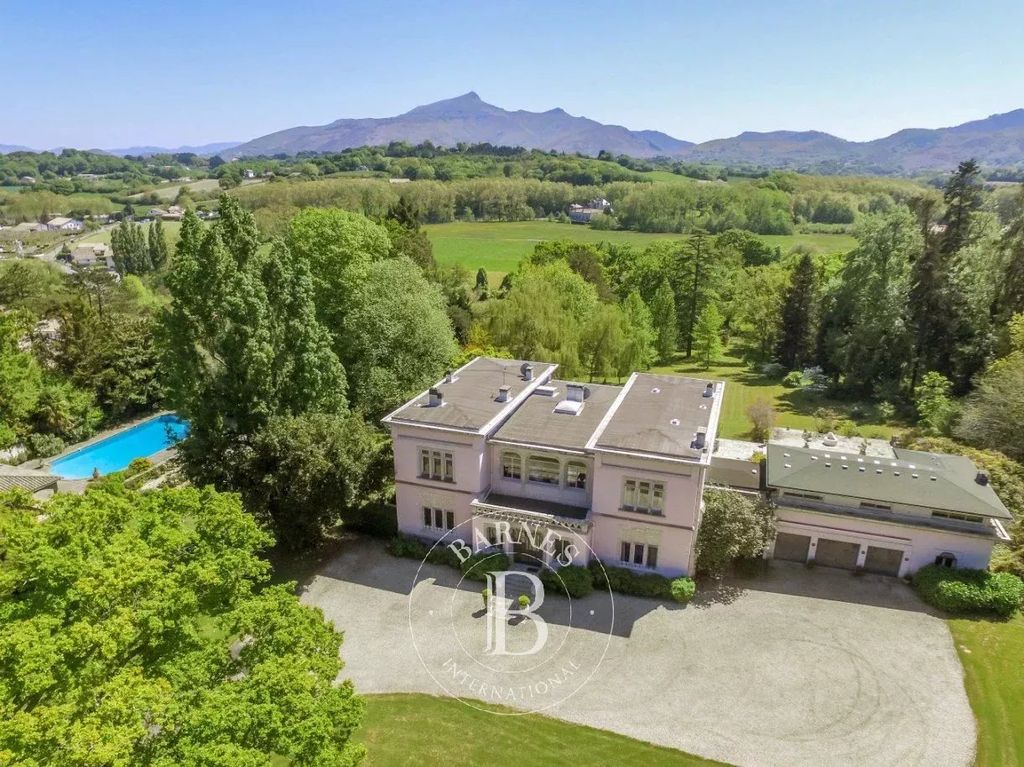 Property photo 1 of 10