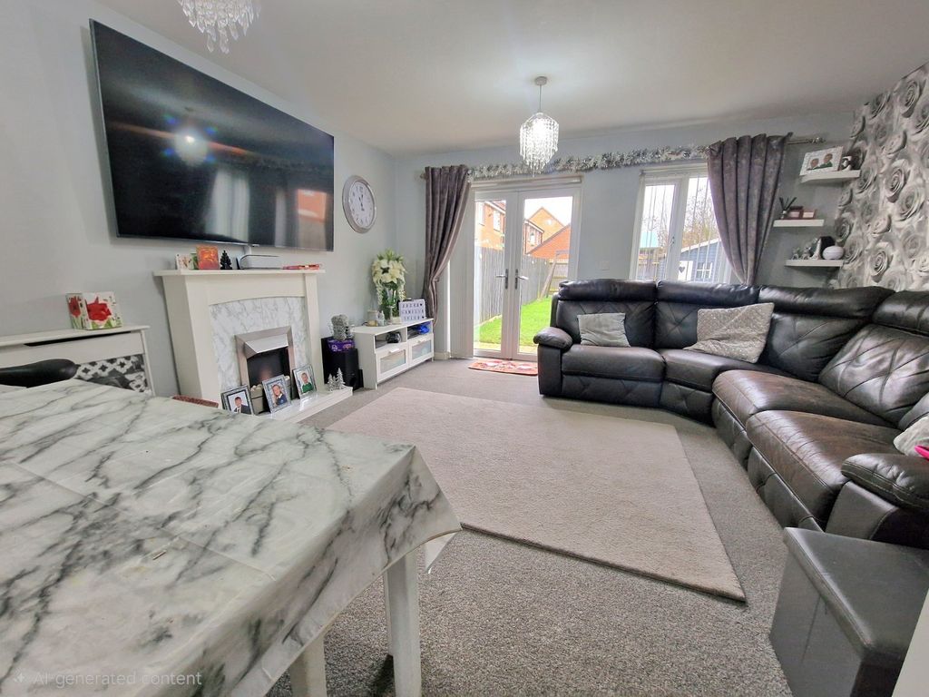 Property photo 3 of 12 Lounge