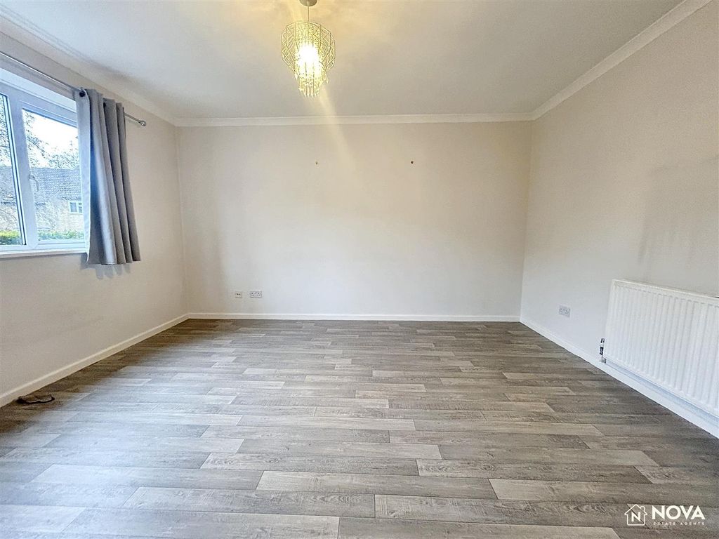 Property photo 2 of 12 Img_4812.Jpg