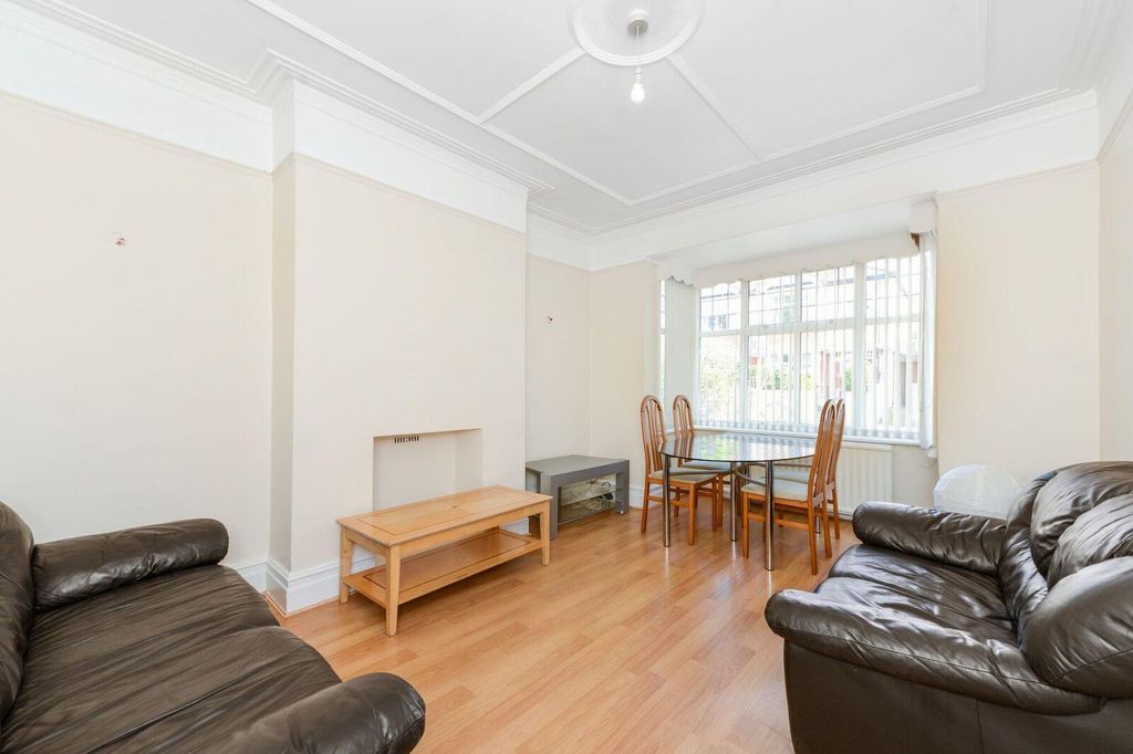 Property photo 1 of 8 Helliwell &amp; Co