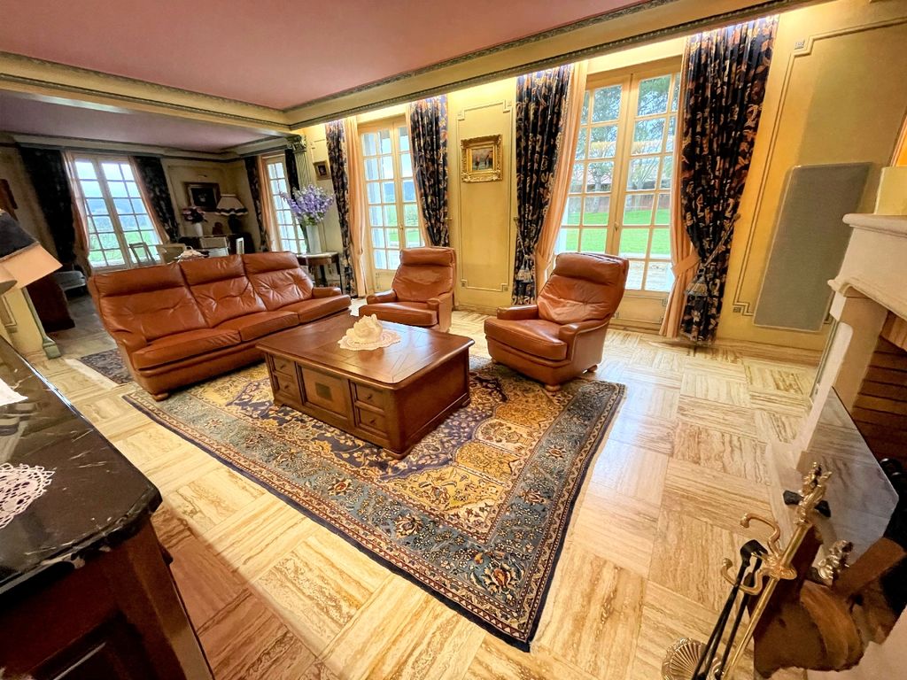 Property photo 3 of 9