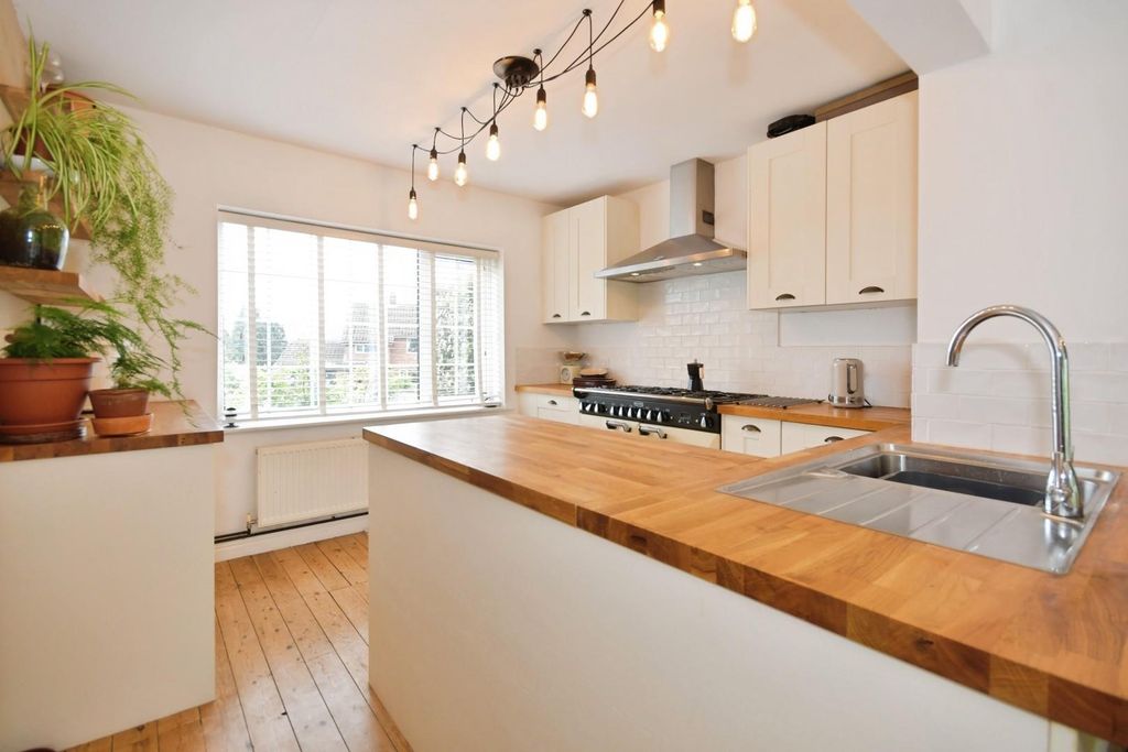 Property photo 3 of 25 Kitchen Diner 03.Jpg