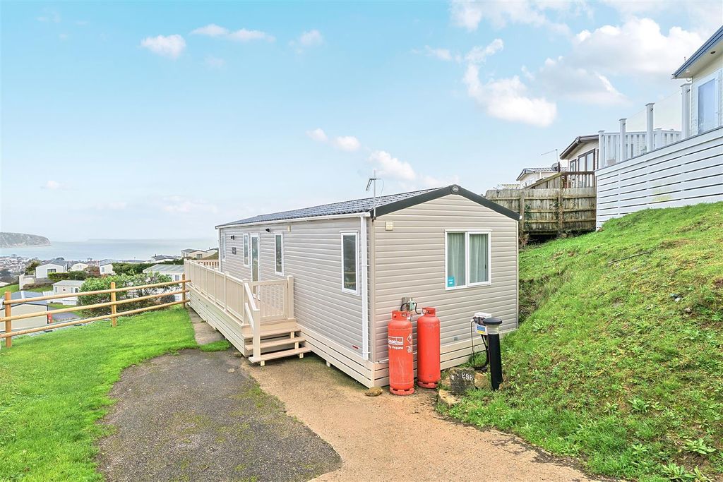 Property photo 1 of 26 1388337-1-693Aa8911c946.Jpg