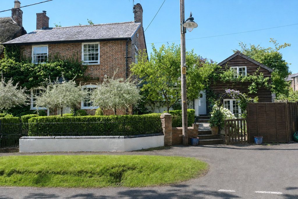 Property photo 1 of 12 Picture No. 22