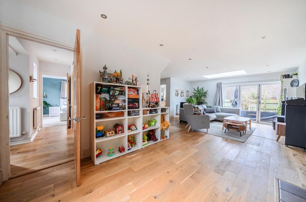 Property photo 3 of 19 1395395-17-6964F08Fdcadd.Jpg