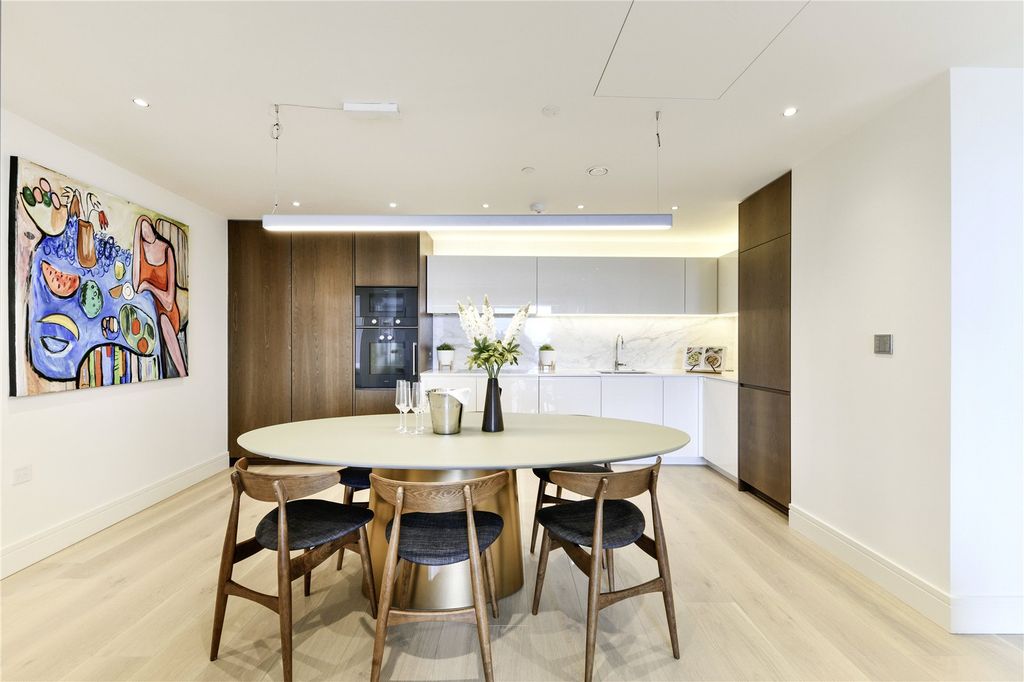 Property photo 2 of 15 Picture No. 06