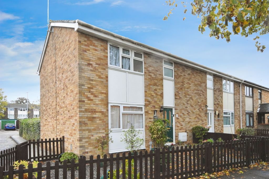 Property photo 1 of 16