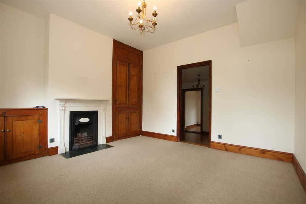 Property photo 3 of 10 Living 1.Jpg