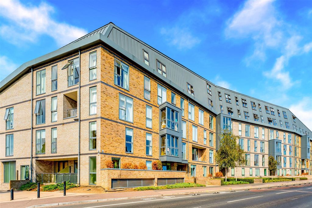 Property photo 1 of 21 Aik07733-2.Jpg