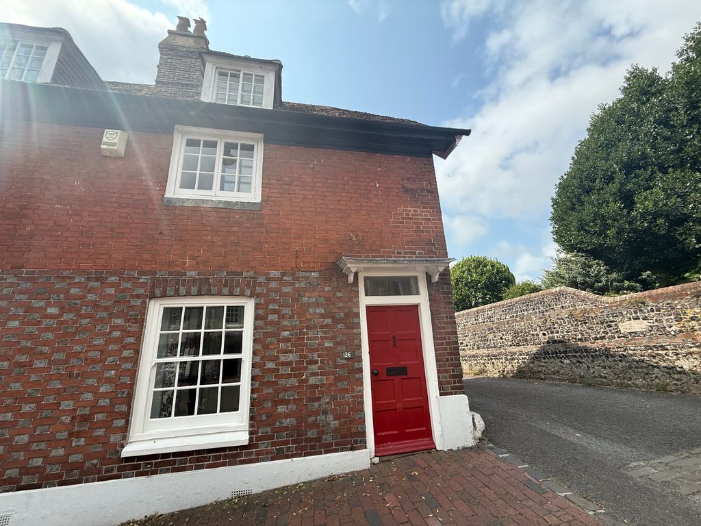 Property photo 1 of 8