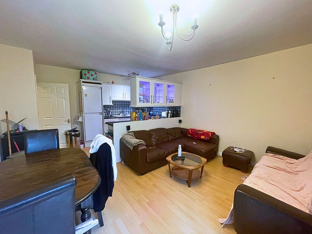 Property photo 1 of 16 Open Plan