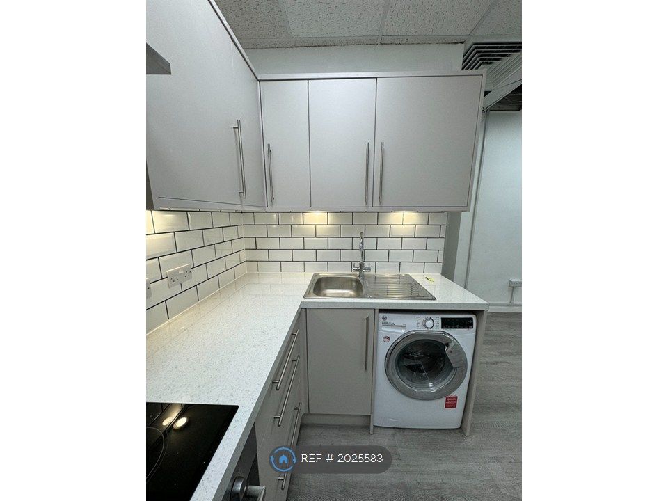 Property photo 2 of 3 Brand New Appliances