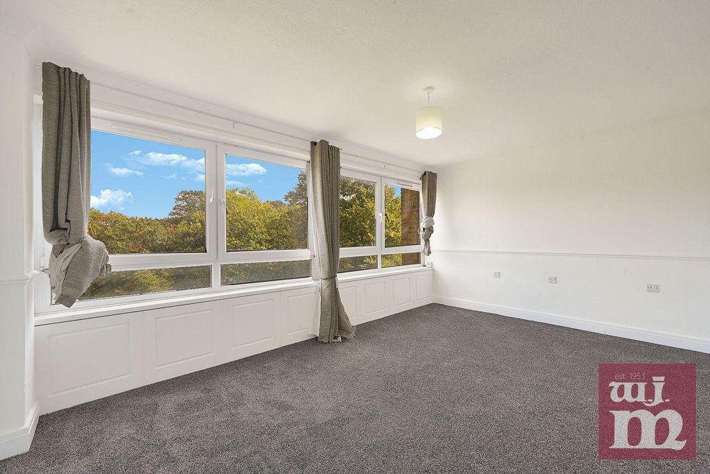 Property photo 2 of 9 Reception Room