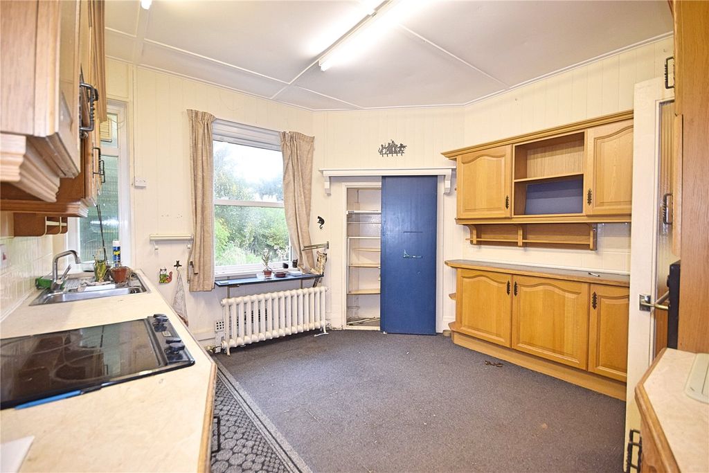 Property photo 2 of 23 Picture No. 06
