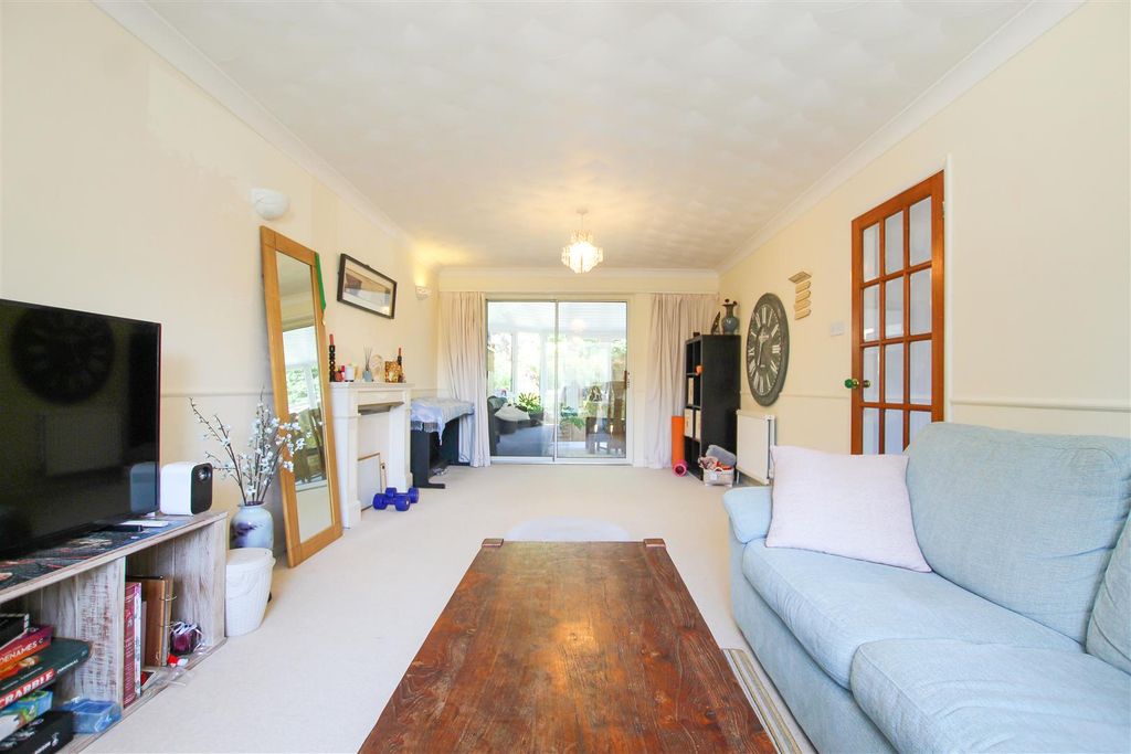 Property photo 3 of 18 Img_8212.Jpg
