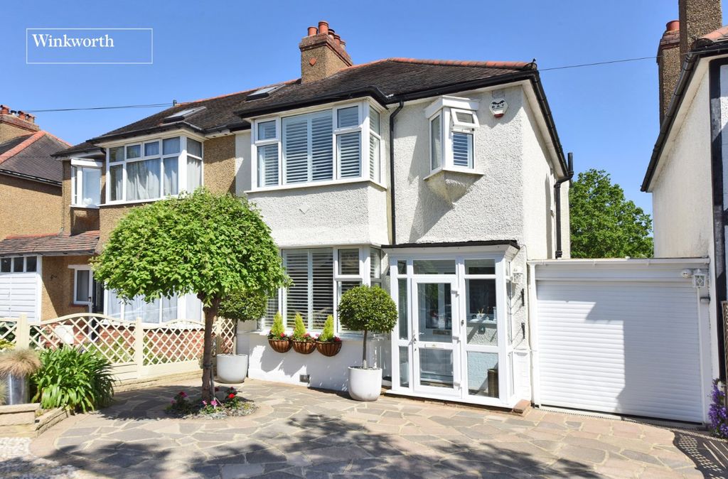 Property photo 1 of 21 Picture No. 03