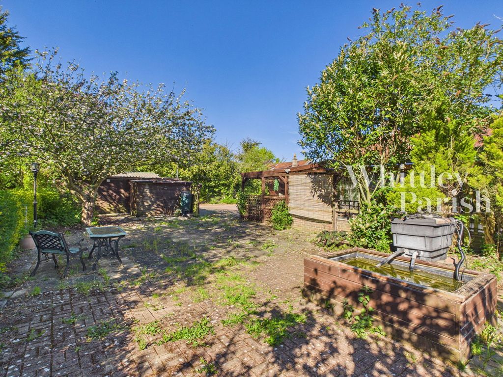 Property photo 2 of 22