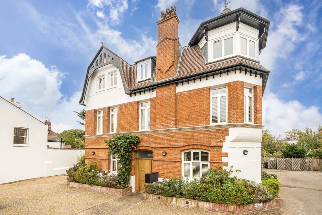 Property photo 1 of 7