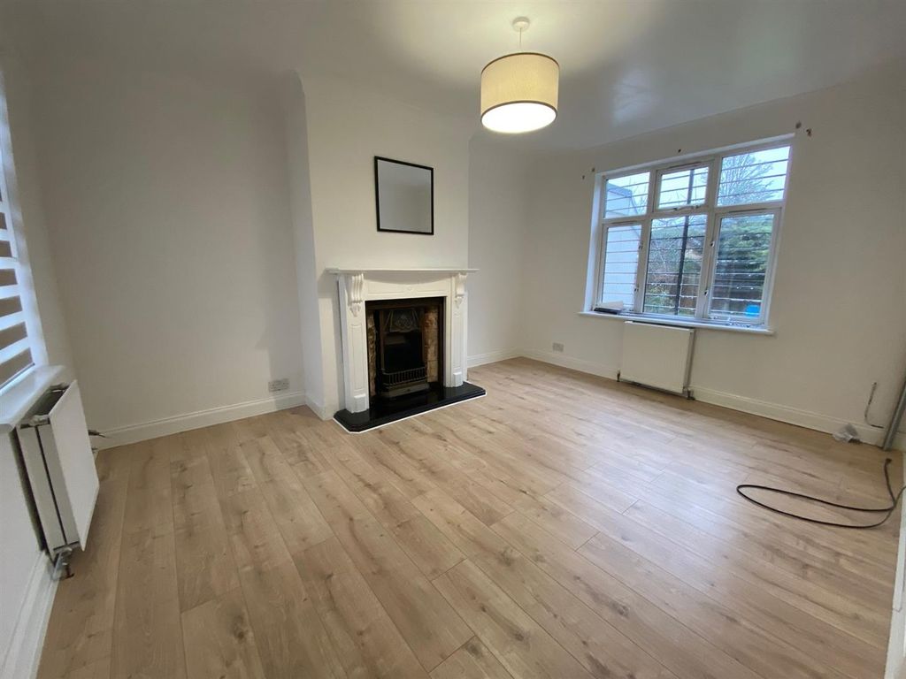 Property photo 2 of 21 B1.Jpg