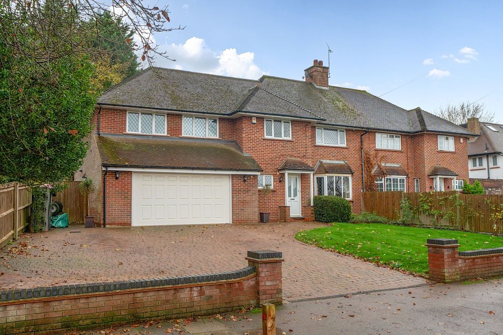 Property photo 1 of 25