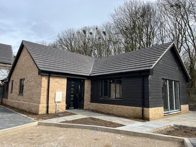 Property photo 2 of 9 i3md4Tvbueozrjft9Fdu9Q