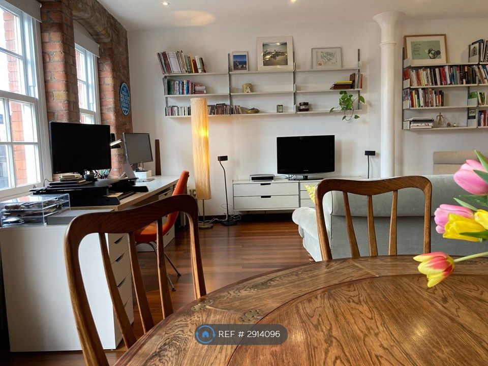 Property photo 3 of 18