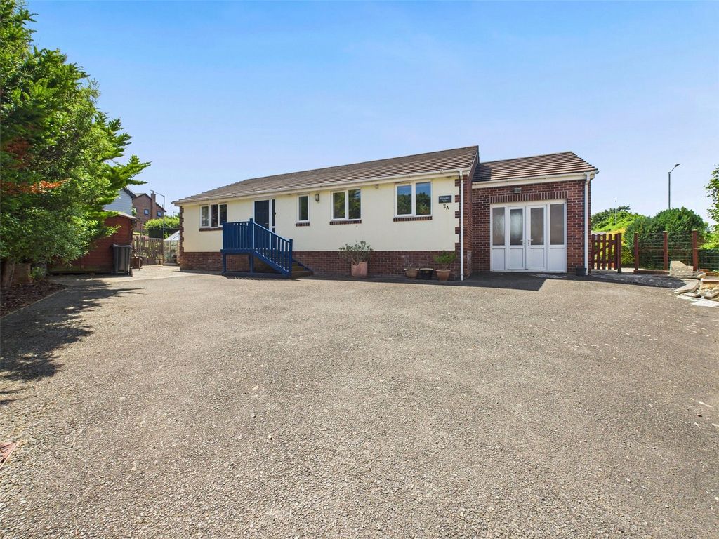 Property photo 1 of 16 Picture No. 13